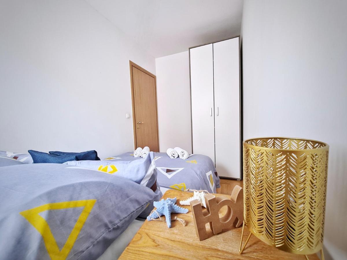 Luxury Apartment Salona Ngoại thất bức ảnh